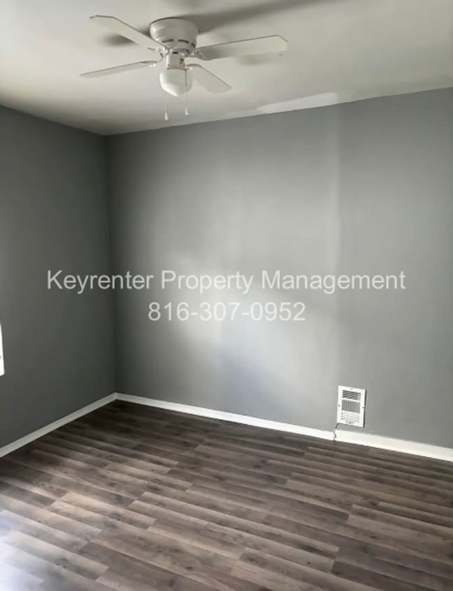 Building Photo - 4 Bedroom 1 bath