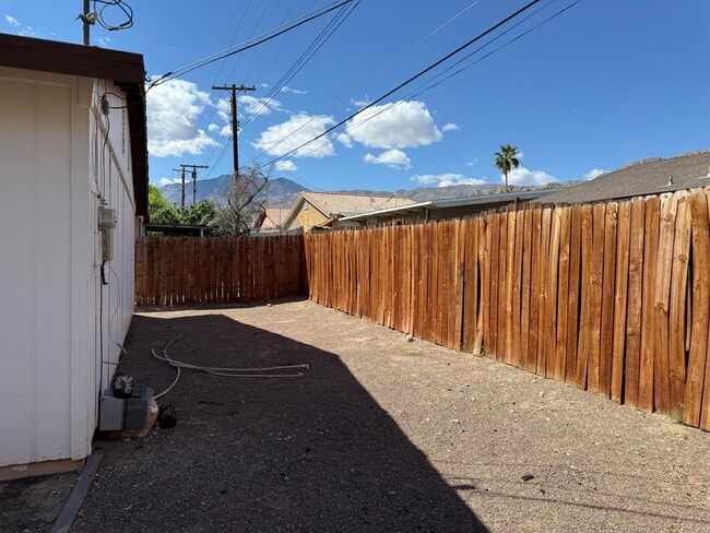 Building Photo - 52395 Avenida Carranza