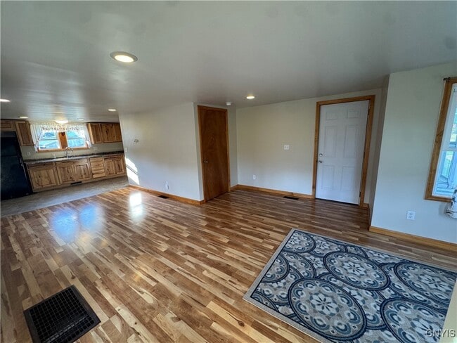 Building Photo - 5845 NY-46