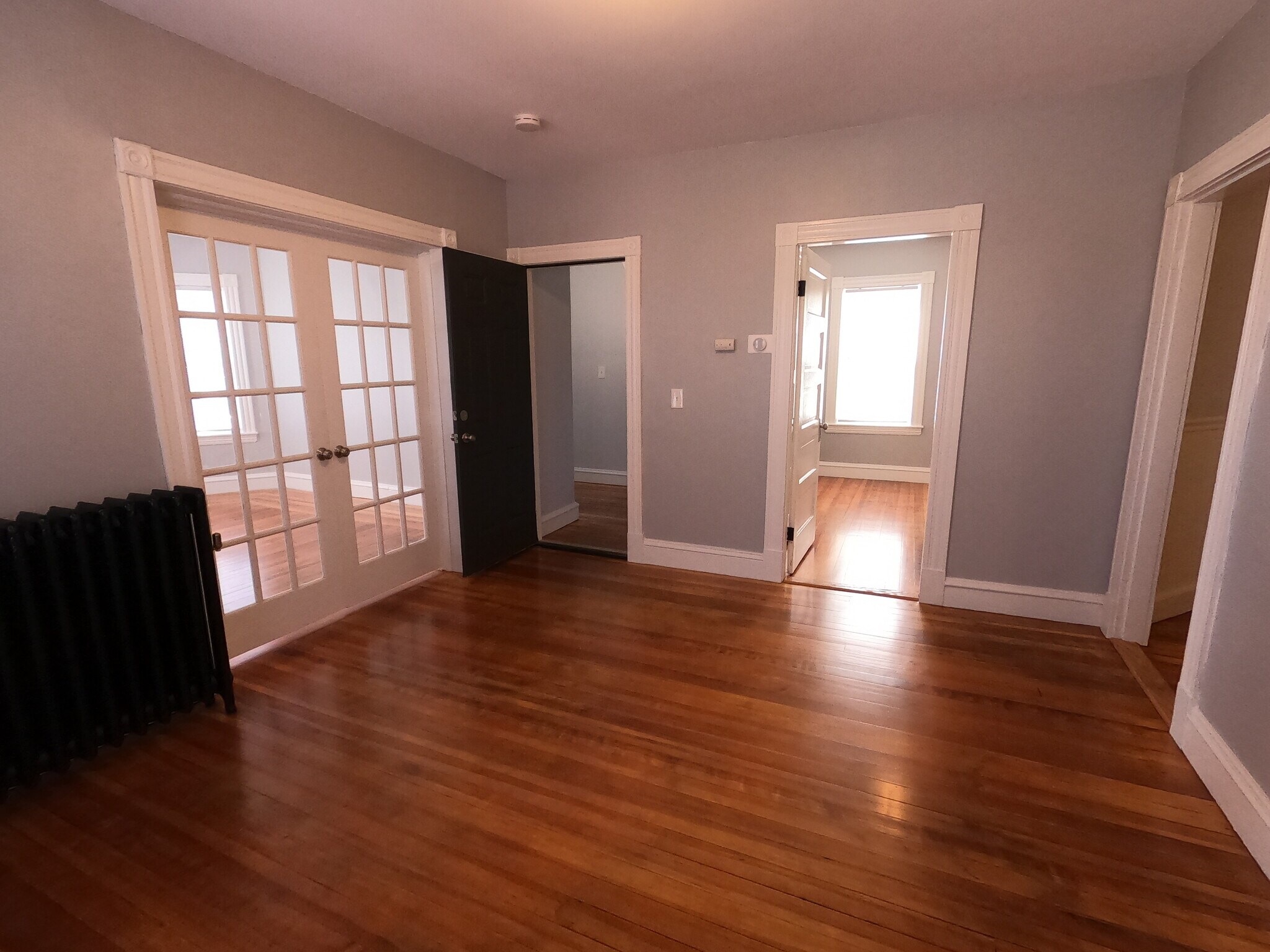Living Area - 11 Mt Vernon St