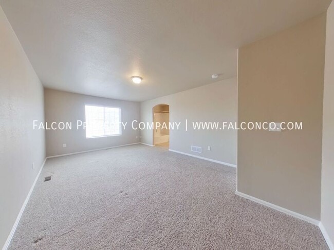 Building Photo - 7713 Jack Pine Grv