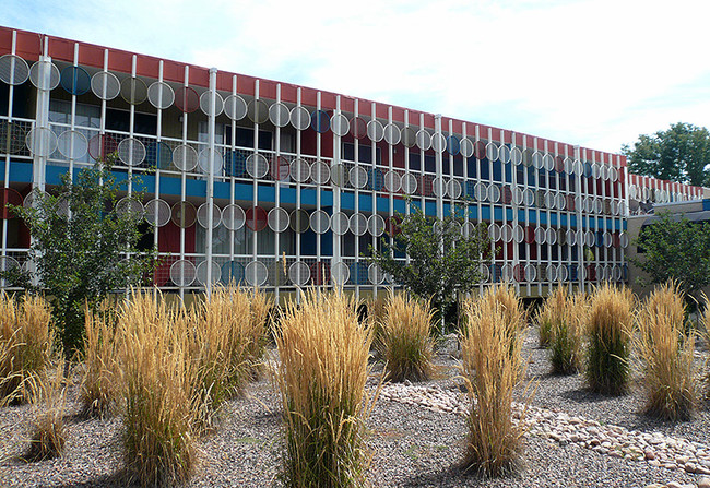 Building Photo - Country Club Gardens