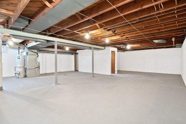 Building Photo - 12447 McKelvey Rd