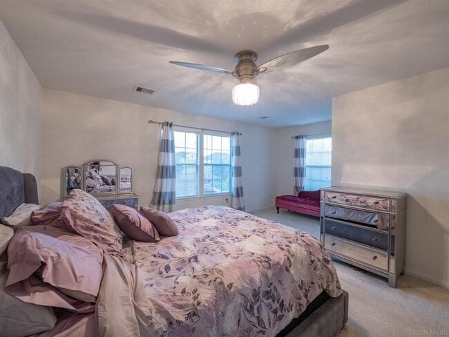 Building Photo - 2515 Skyview Cove Court