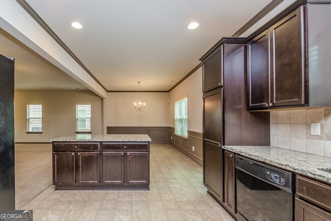 Building Photo - 611 Sweet Ashley Way