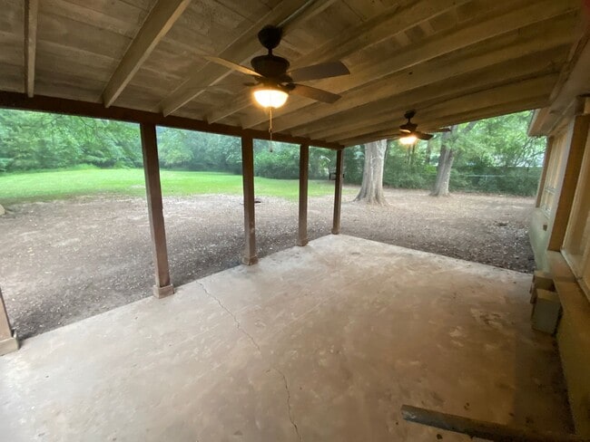 Building Photo - 3BR/3BA For Rent
