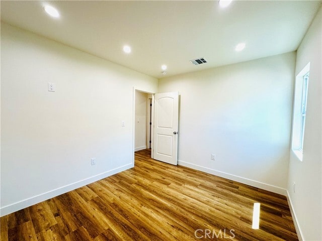 Building Photo - 11104 Oxnard St