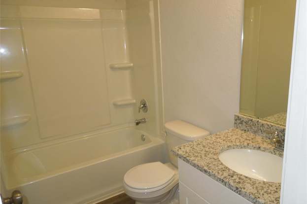 Building Photo - 266 Bluebonnet-