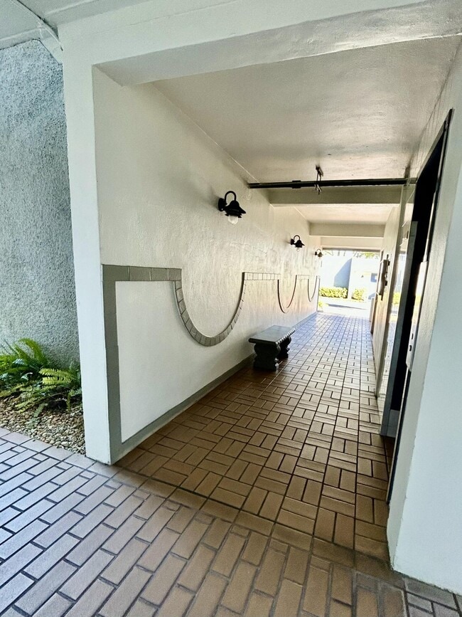 Building Photo - 4801 Esedra Ct