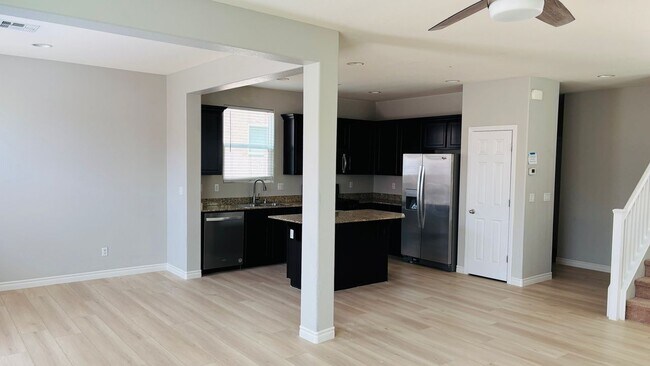 Building Photo - 7463 Cobbhan Dr