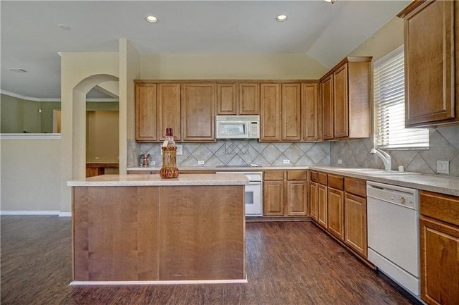 Building Photo - 9613 Courtright Dr