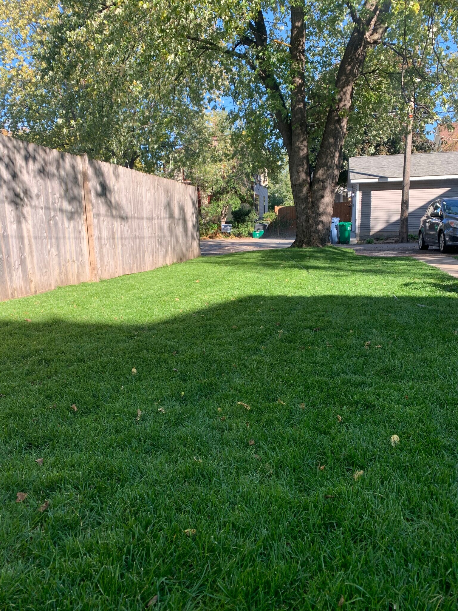 Building Photo - 3321 Bryant Ave S