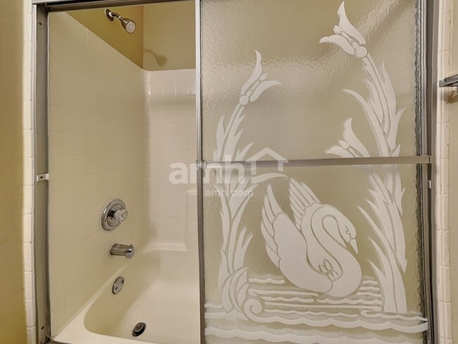 Building Photo - 1718 Westminster Trl