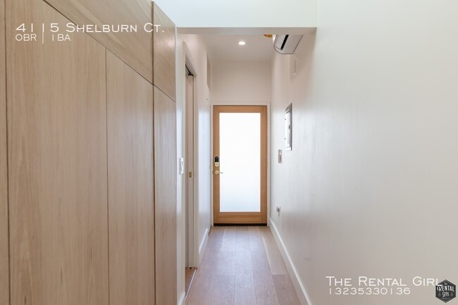 Building Photo - 4115 Shelburn Ct