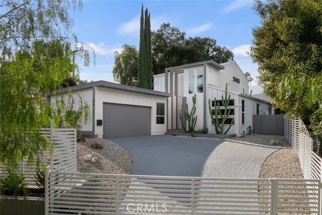 Building Photo - 4731 Topanga Canyon Blvd