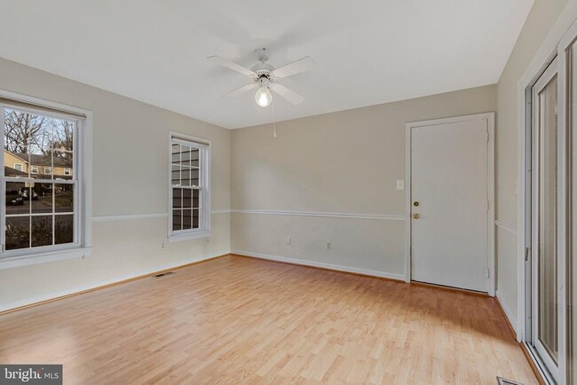 Building Photo - 1215 Delta Glen Ct