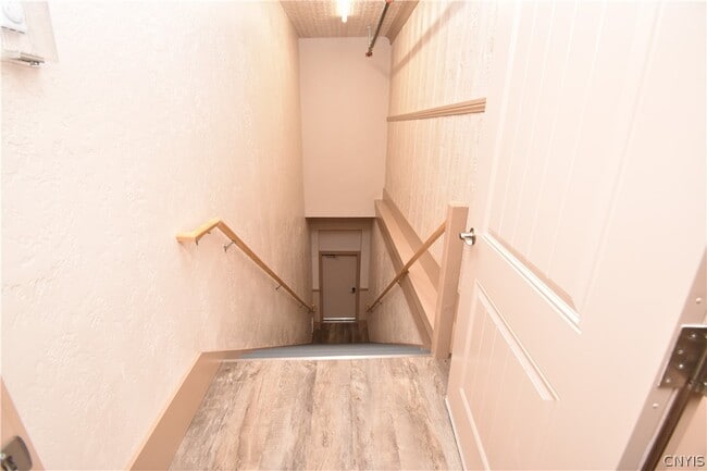 Building Photo - 152 Court St