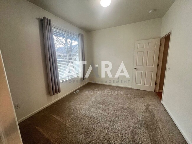 Building Photo - 11458 Harvest Crest Way