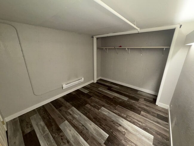 Building Photo - Basement apartment for rent at The Terrace