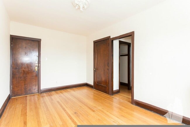 Building Photo - 2706 N Spaulding Ave