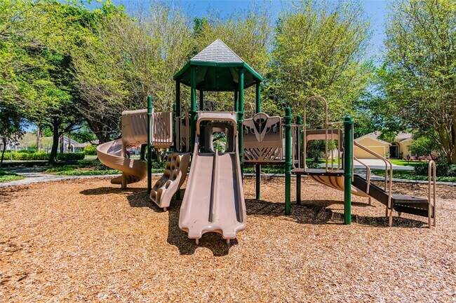 Building Photo - 4123 Windcrest Dr