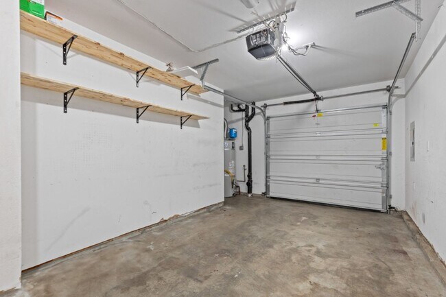 Building Photo - 2bd/1.5ba Seattle Townhouse