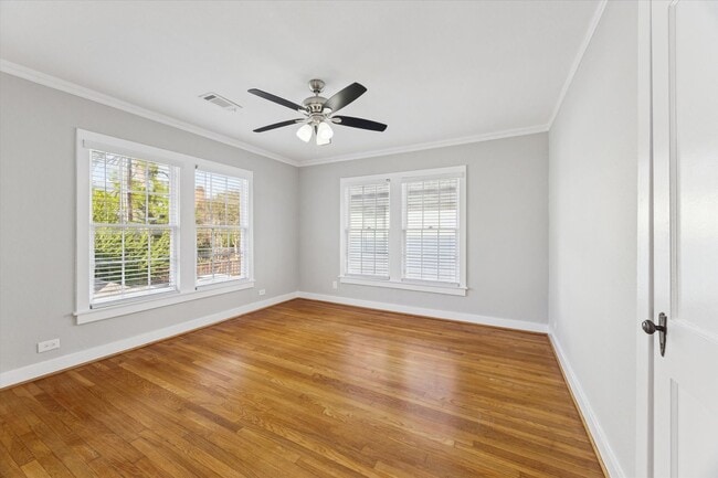 Building Photo - 1810/1812 W. Alabama St Apartments