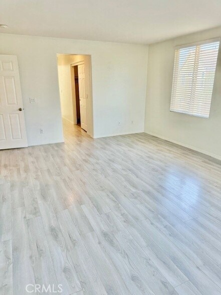 Building Photo - 1562 Cheshire Dr