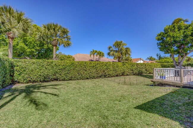 Building Photo - 10420 SE Jupiter Narrows Dr
