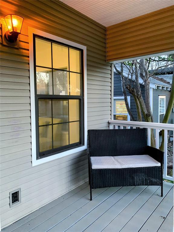 Building Photo - 4419 Bellvue Ave