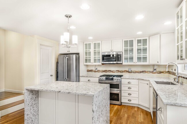 Building Photo - 1103 NW 85th St