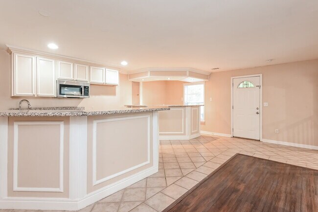 Building Photo - 1857 Preserve Creek Way