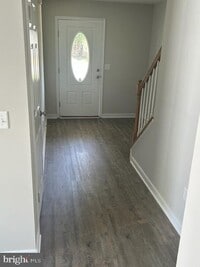 Building Photo - 202 Bend Farm Rd