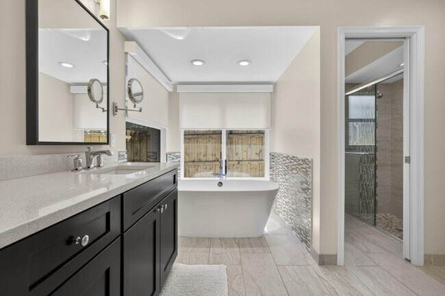 Building Photo - 19570 Trails End Terrace