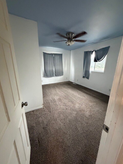 Building Photo - Burley Acreage