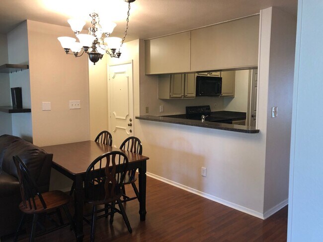 Building Photo - UT PRE-LEASE: 2 BR / 2 BA - Top Floor Unit...
