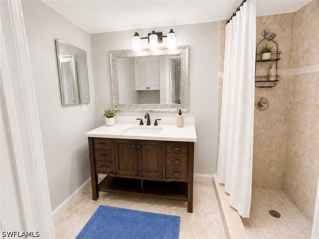 Building Photo - 112 Bobolink Way