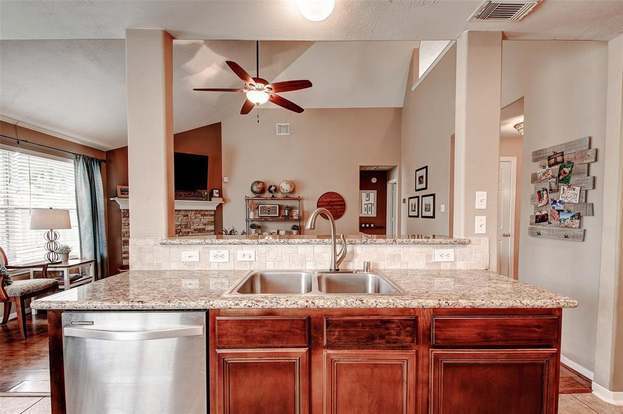 Building Photo - 24419 Travis House Ln