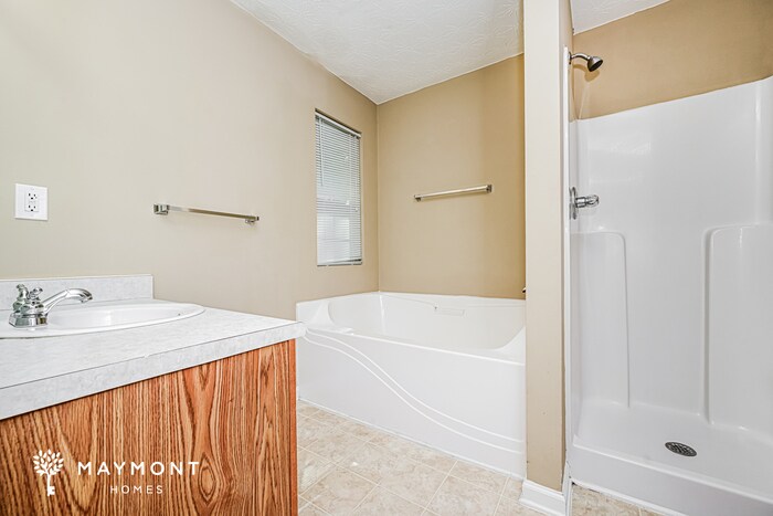 Building Photo - 2125 Marlin Dr