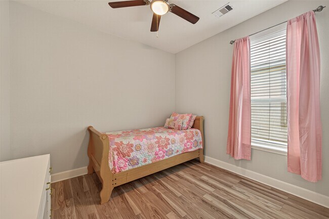 Building Photo - 4418 Brinton Saddle Ln