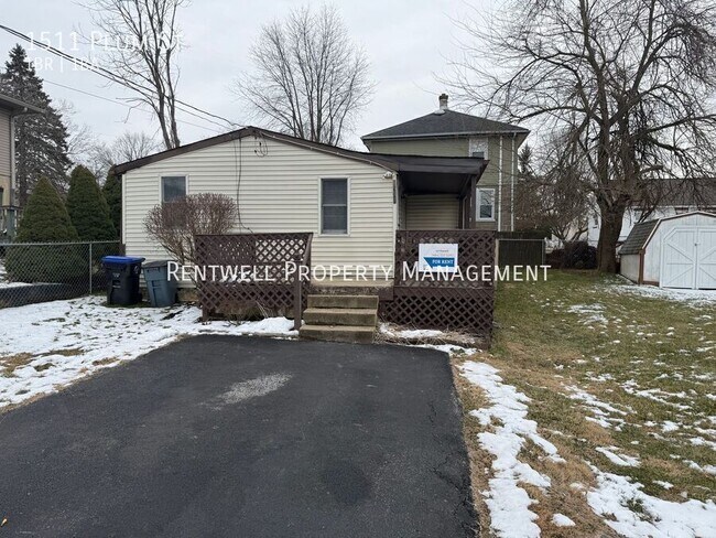 Building Photo - 1511 Plum St