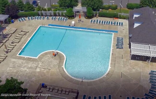 Building Photo - 3 Vancleve Rd