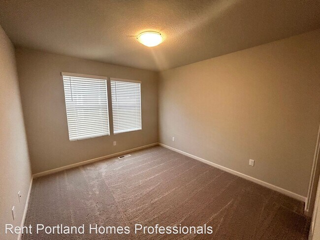 Building Photo - 4 br, 2.5 bath House - 31482 NW Turel Drive