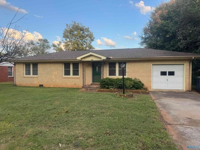 Building Photo - 3009 Fairacres Rd SW