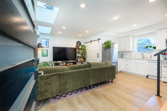 Building Photo - 4426 Campbell Dr