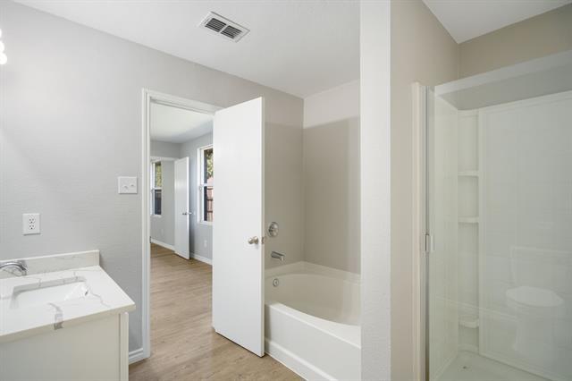 Building Photo - 1713 Harvest Crossing Dr