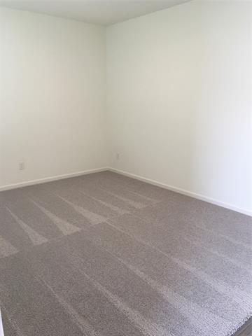 Building Photo - 1661 Hossler Trl