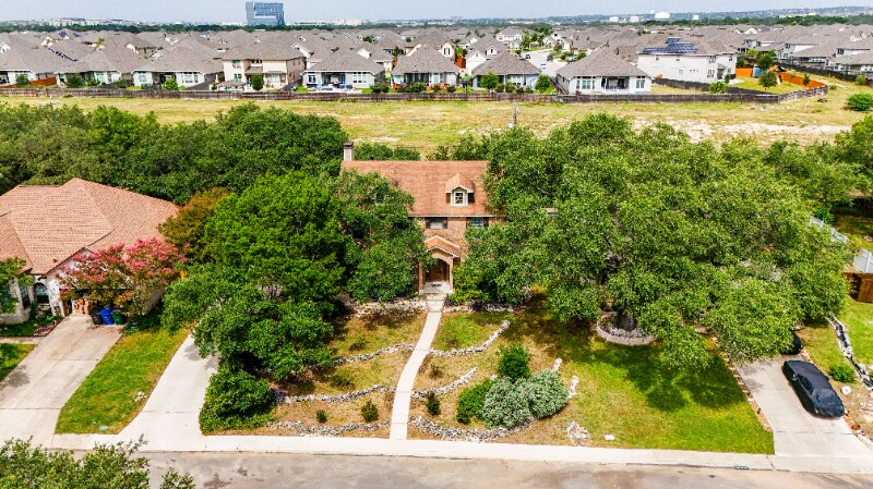 Building Photo - 19415 Encino Summit