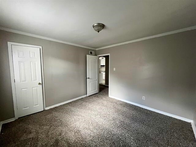 Building Photo - 4572 Violet Ave
