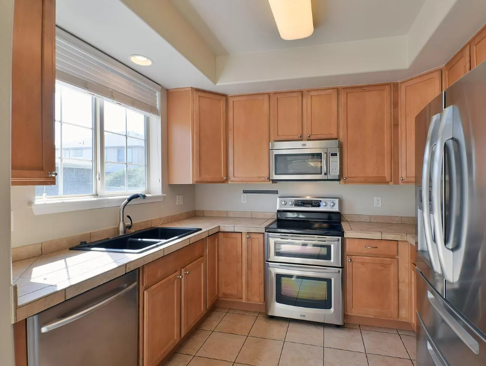 Building Photo - 9147 W 107th Pl